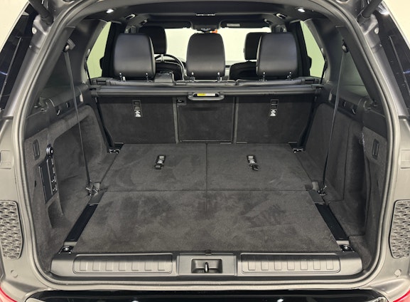 Vehicle image 9 Vehicle image 9