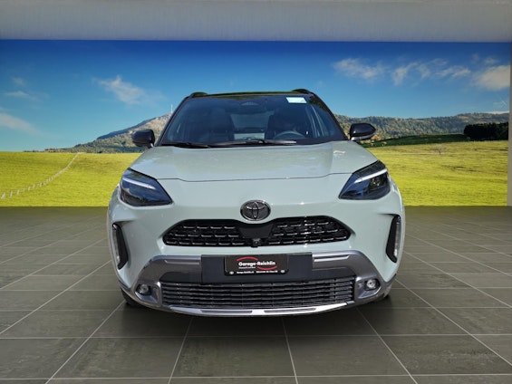 Vehicle image 7