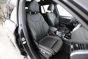 Vehicle image BMW iX3 E-Motor