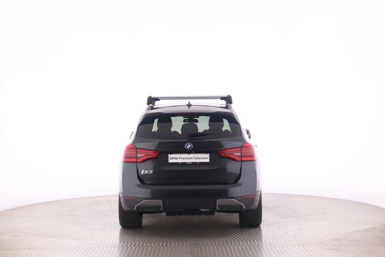 Vehicle image BMW iX3