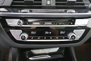 Vehicle image BMW iX3 E-Motor