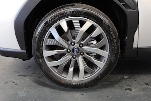 Vehicle image SUBARU Forester Station 2.0i e-Boxer Luxury