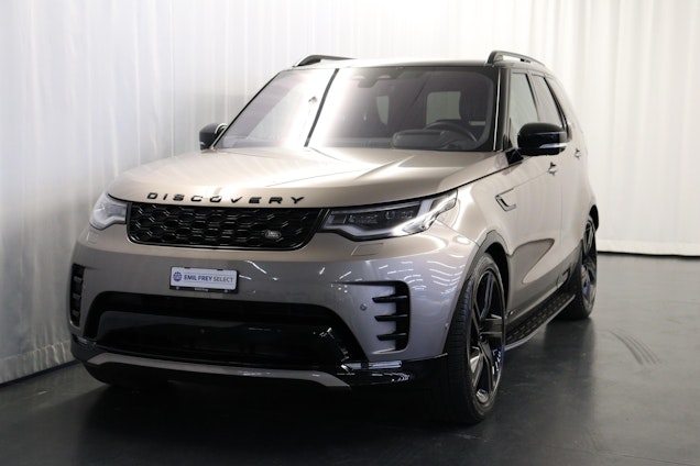 First vehicle image