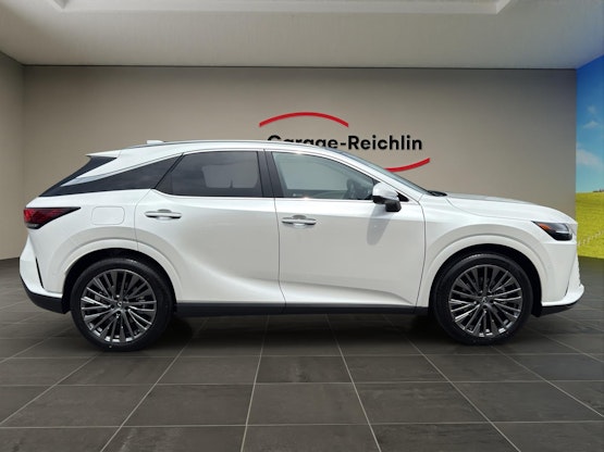 Vehicle image 5 Vehicle image 5