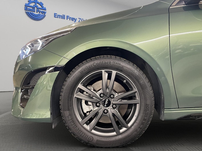 Vehicle image KIA CEED