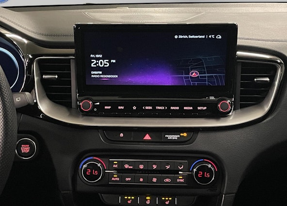 Vehicle image 9 Vehicle image 9