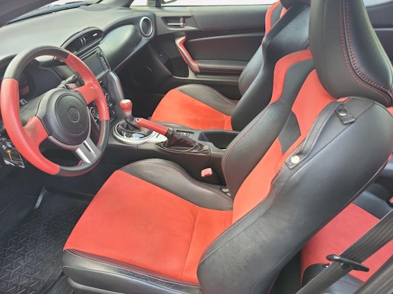 Vehicle image 12 Vehicle image 12