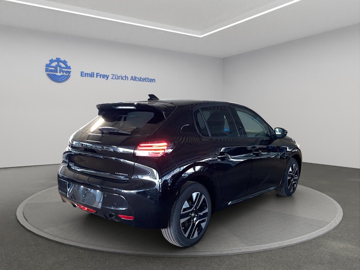 Vehicle image PEUGEOT 208