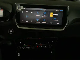 Peugeot 208 1.2 Hybrid Style