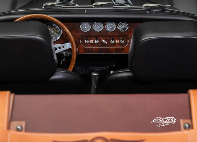 Morgan Plus 8