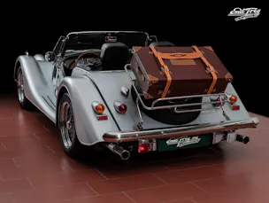 Morgan Plus 8