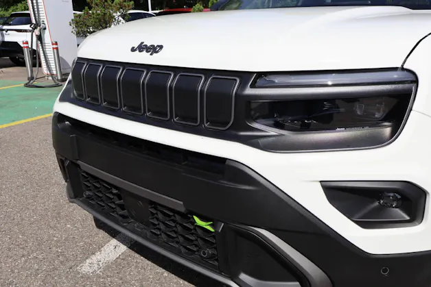 Jeep Avenger 1.2 MHEV Overland 4xe