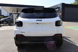 Jeep Avenger 1.2 MHEV Overland 4xe