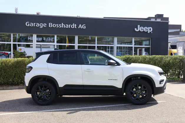 Jeep Avenger 1.2 MHEV Overland 4xe