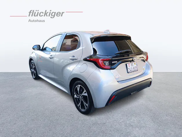 Toyota Yaris 1.5 VVT-i HSD Trend