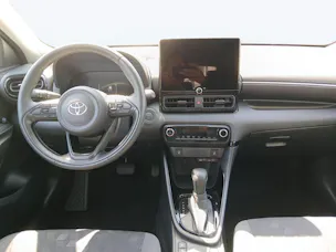 Toyota Yaris 1.5 VVT-i HSD Trend