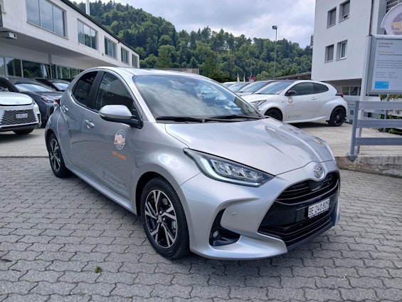 Vehicle image 2