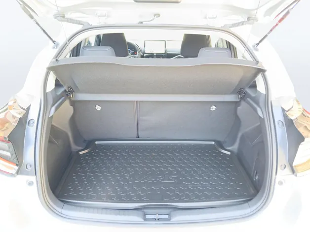 Toyota Yaris 1.5 VVT-i HSD Trend