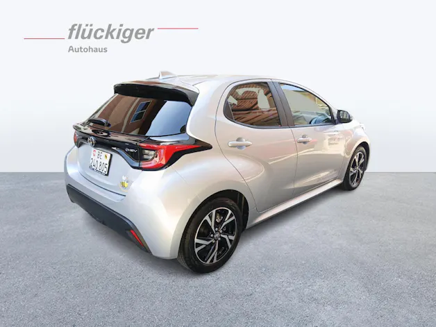 Toyota Yaris 1.5 VVT-i HSD Trend