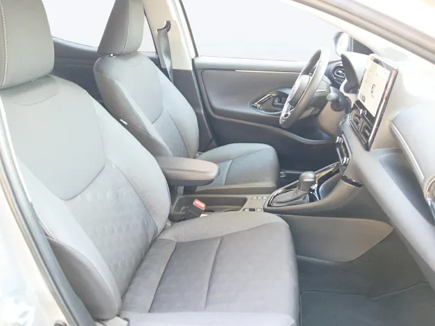 Toyota Yaris 1.5 VVT-i HSD Trend