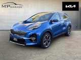 First vehicle image