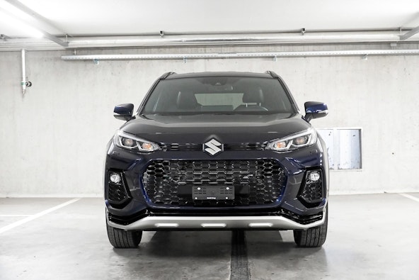 Vehicle image 9