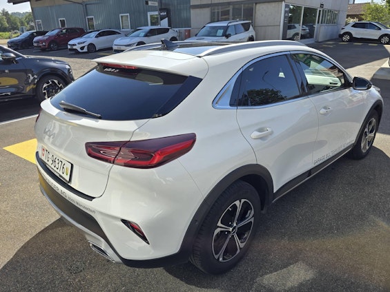 Vehicle image 3 Vehicle image 3