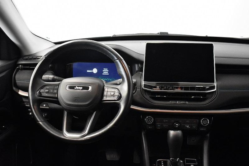 Vehicle image JEEP COMPASS