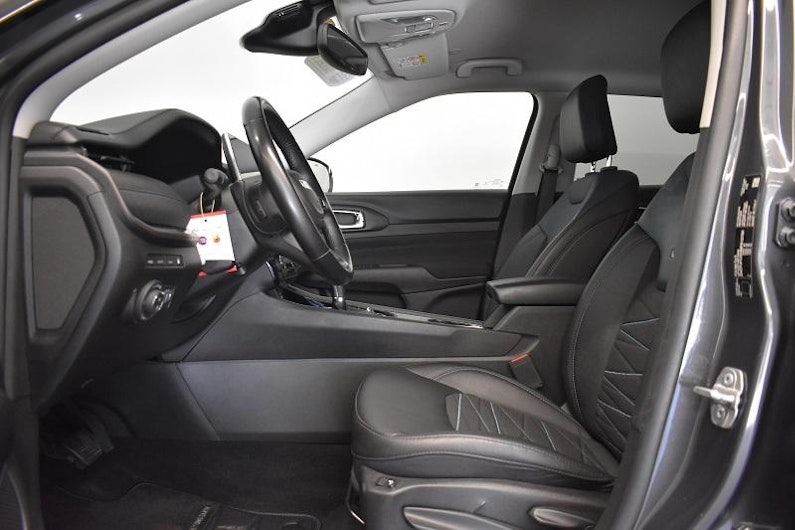 Vehicle image JEEP COMPASS