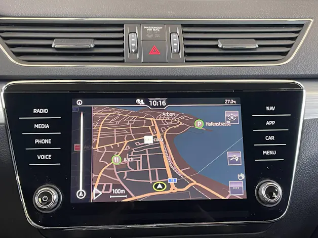 Škoda Superb Combi 2.0 TDI Ambition DSG