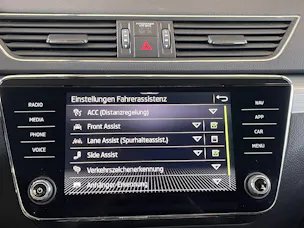 Škoda Superb Combi 2.0 TDI Ambition DSG