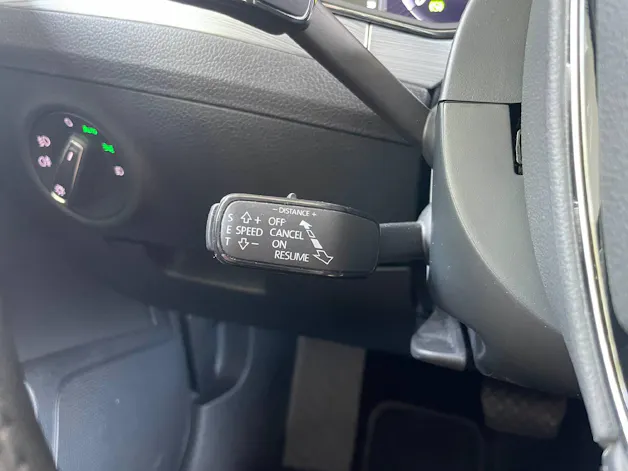 Škoda Superb Combi 2.0 TDI Ambition DSG