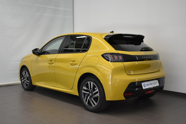 Vehicle image PEUGEOT 208