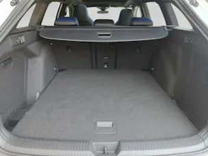 VW Golf VIII Variant 2.0 TSI R DSG 4motion