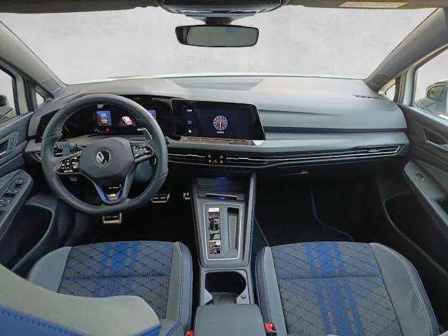 VW Golf VIII Variant 2.0 TSI R DSG 4motion