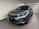 First vehicle image