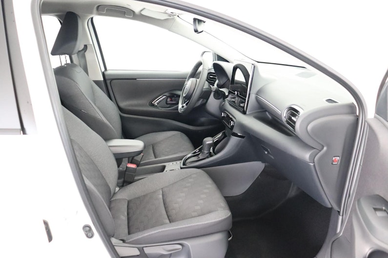 Vehicle image TOYOTA YARIS