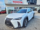 First vehicle image