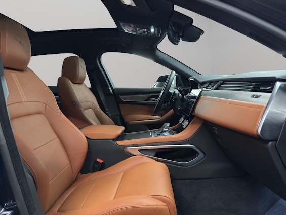 Vehicle image 11 Vehicle image 11