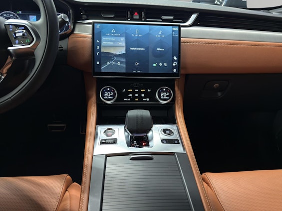 Vehicle image 6 Vehicle image 6