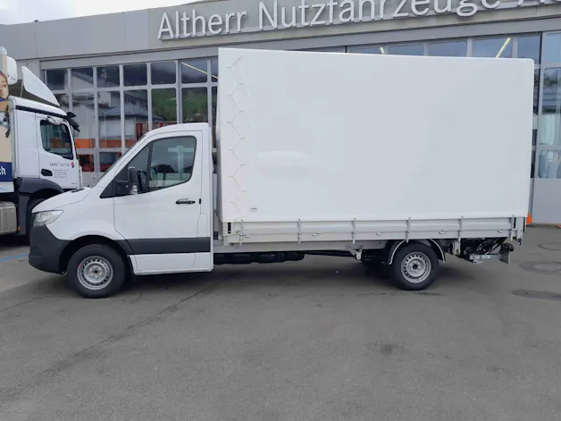 Mercedes-Benz Sprinter 317 CDI PRO CH L 4x2