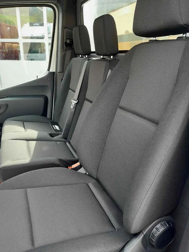 Mercedes-Benz Sprinter 317 CDI PRO CH L 4x2
