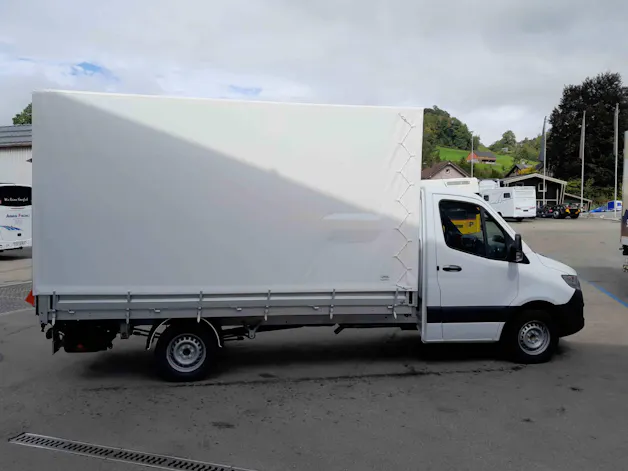Mercedes-Benz Sprinter 317 CDI PRO CH L 4x2