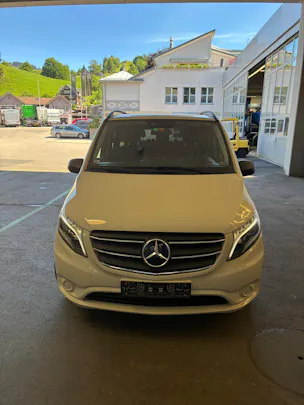 Mercedes-Benz Vito 124 Kombi E 2.0 CDI
