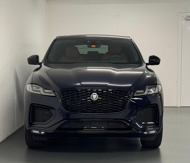 Vehicle image JAGUAR F-PACE