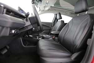 Vehicle image FORD Mustang Mach-E Extended