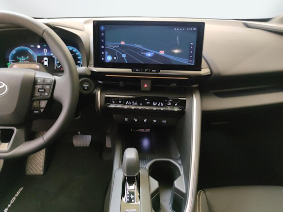 Vehicle image 14