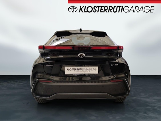 Vehicle image 6