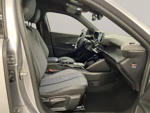 Peugeot 2008 1.2 Hybrid Allure Premium