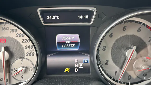 Mercedes-Benz GLA 250 Urban 4m